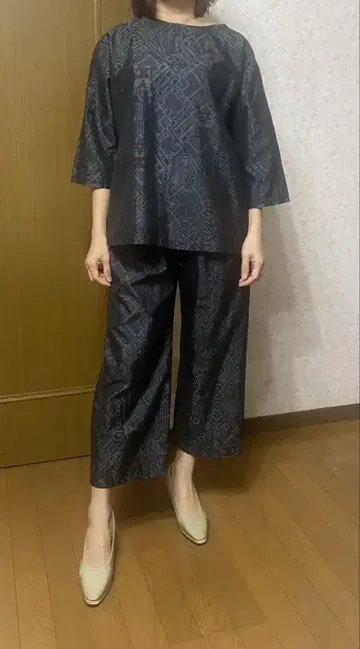 기모노 리메이크 셋업 오시마 명주 모델 158cm 45kg M 사이즈