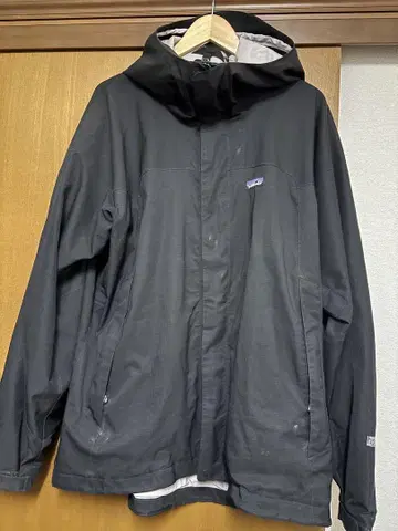 Patagonia 블랙 마운틴 파카