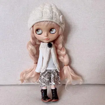 브라이스 아웃핏 베스트 4