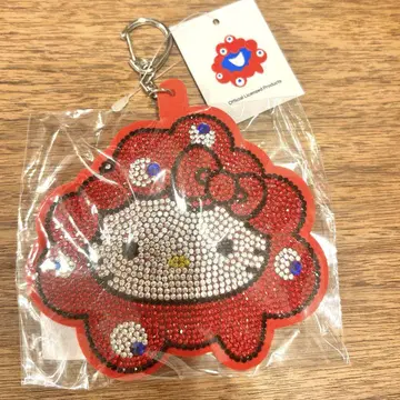 [ 새상품 ] 만박 미야쿠미야쿠 변신 반짝이 가죽 키링 헬로키티