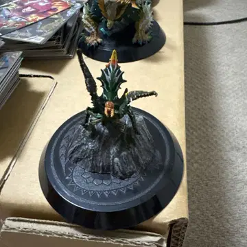 몬스터 헌터 알셀타스 피규어