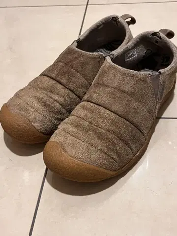 Keen 하우저 US-9 브라운 스웨이드 아웃도어 신발