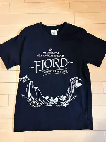 Mrs. GREEN APPLE FJORD 티셔츠 M 사이즈