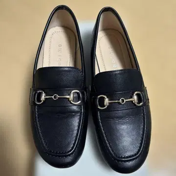 블랙 로퍼 합성 피혁 금속 버클 포함 22.5cm (박스 포함)
