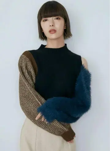 MURUA 컬러 블록 샤기 니트