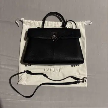 cafune 스탠스 백 블랙