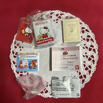 헬로키티 가챠 3종 세트