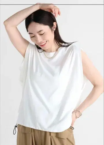 새상품 야마다야 MEDOC 메독 사이드로스트 슬리브리스 티셔츠