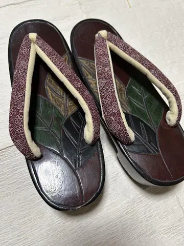 가마쿠라 조각 나막신