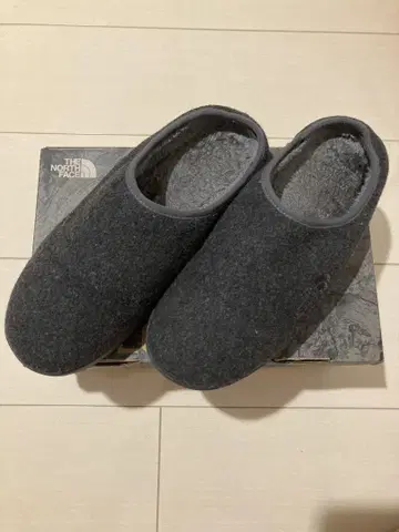 THE NORTH FACE 펠트 슬립온 그레이