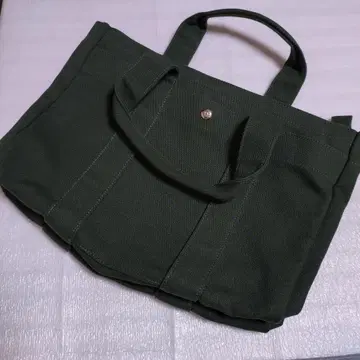 올리브 그린 토트백