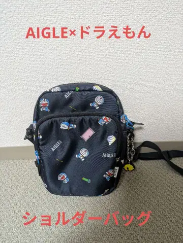 새상품급 AIGLE 도라에몽 비밀도구 숄더 파우치