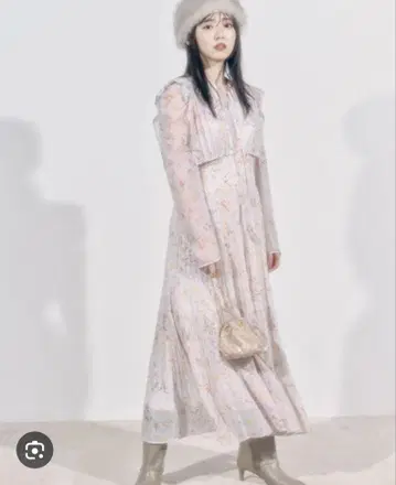 스나이델 허리 셔링 플리츠 원피스