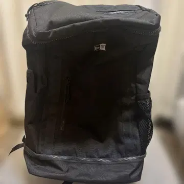 뉴에라 박스 팩 32L 블랙