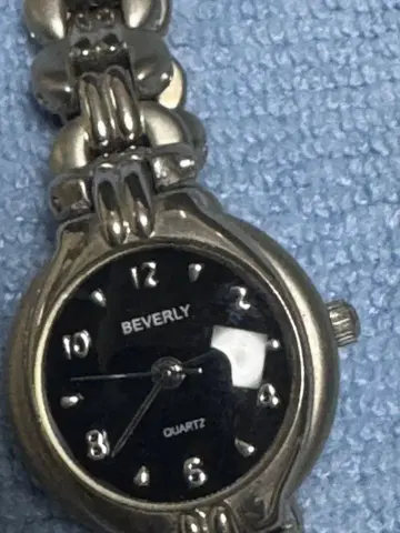 BEVERLY 쿼츠 손목시계 블랙