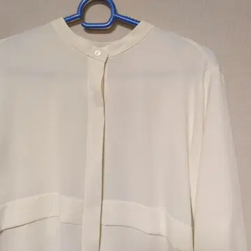 UNTITLED 긴팔 화이트 블라우스