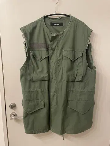 JOURNAL STANDARD M-65 컷오프 베스트