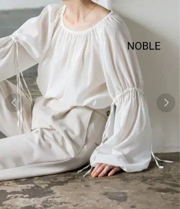 택 포함 새상품 Noble 양류 더블 거즈 개더 블라우스