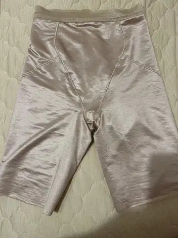 브라이덜 이너 M 베이지 더 트리트 드레싱