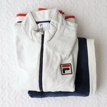 FILA 벨로아 셋업 M 사이즈 자수 로고