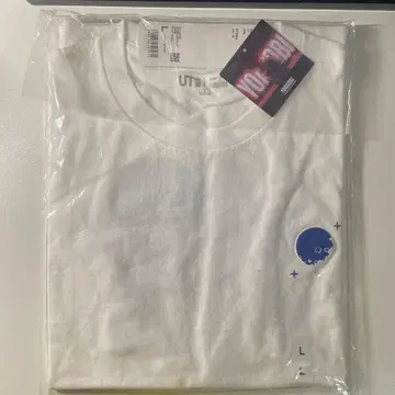 UNIQLO UT YOASOBI T셔츠 군청