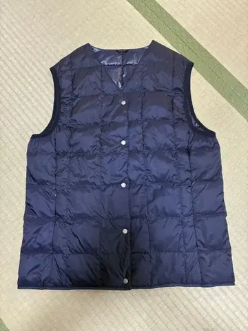 타이온 taion 다운 베스트 퀼팅 네이비