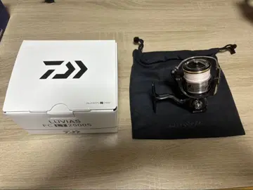 DAIWA LUVIAS FC 2500S 스피닝 릴