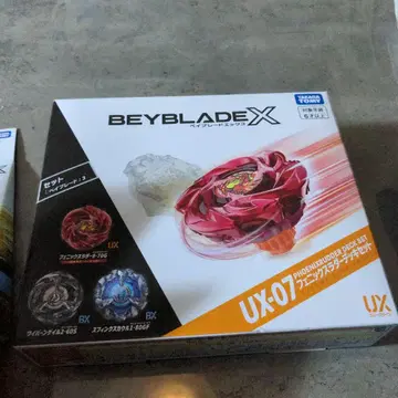 베이블레이드 X UX-07 피닉스 래더 데크 세트