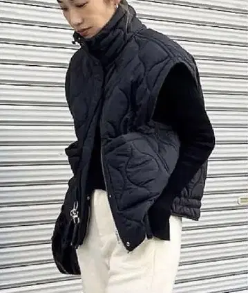 ZARA 퀼팅 베스트 S 사이즈