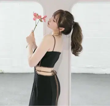 ANDMARY 샬롯 바디 드레스 원피스