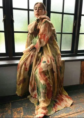 매장 클리닝 완료 아메리 UND WILLOW PAINT DRESS