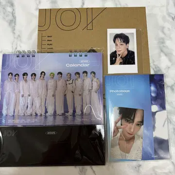 JO1 달력 2025