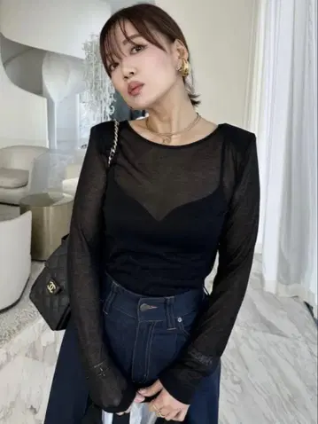 [ 이데알루체 ] 키라키라 숄더 롱T 새상품
