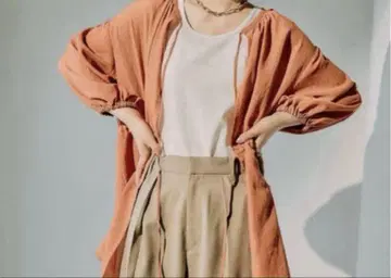 LEPSIM 돌려입기 블라우스 2세트