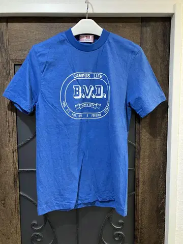 B.V.D. 캠퍼스 라이프 티셔츠 파랑 M 사이즈 싱글 스티치