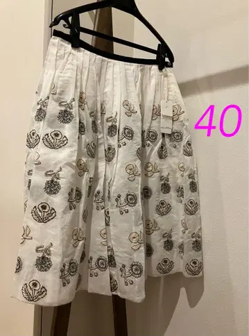 미나 페르호넨 스커트