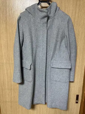 후드 부착 롱 코트