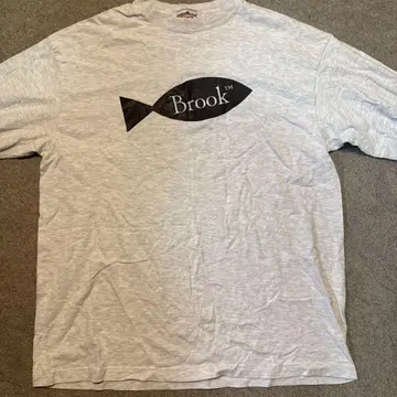 Brook 피쉬 로고 T셔츠 그레이