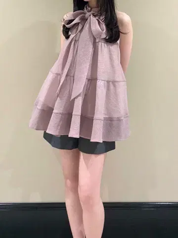 LILY BROWN 아메스 티어드 블라우스
