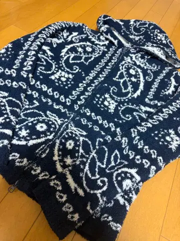 베어풋 드림스 론 헤르만 별주 페이즐리 후드티