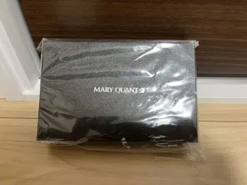 미사용 새상품! 초특가 가격 MARY QUANT 카드 케이스