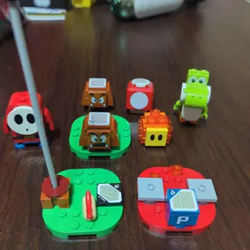 새상품급 LEGO 정품 마리오 요시 밤밤 P스위치 등등