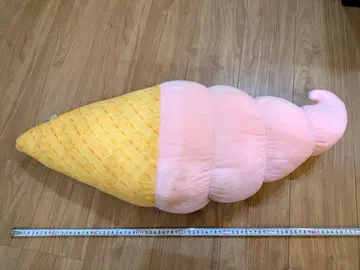 저 목장의 소프트 아이스크림 울트라 BIG 봉제 인형 쿠션 딸기