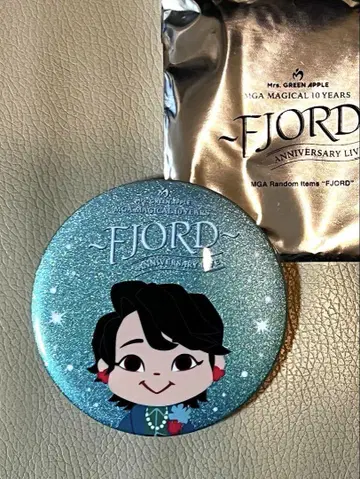 미세스 오모리 모토키 캔뱃지 가챠 FJORD 피요르드