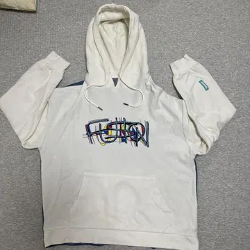 Vaundy FUSION 자수 로고 후드 부착 후드티