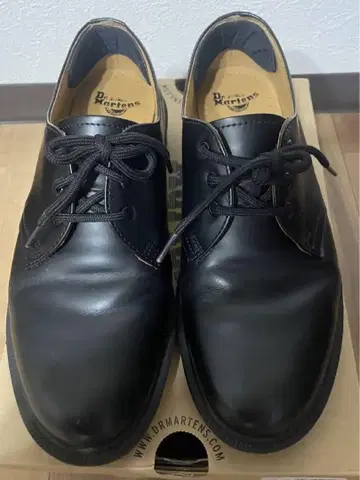 닥터 마틴 1461 PW 블랙