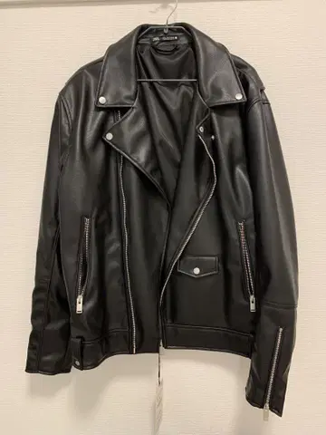 택 포함 미사용 새상품 ZARA 자라 페이크 가죽 자켓