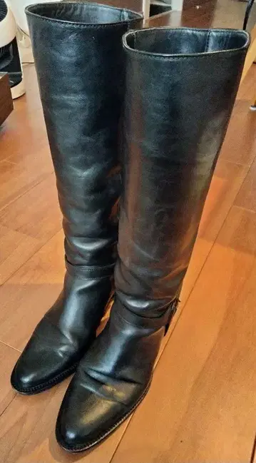 VELETTO 블랙 가죽 롱 부츠