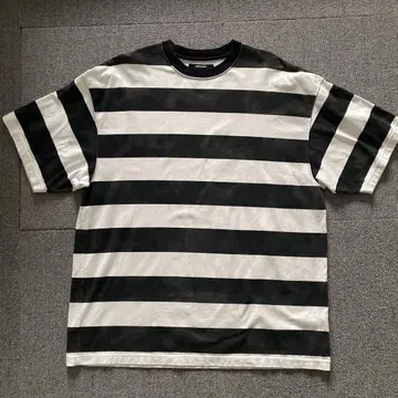 마인 데님 보더 T셔츠 L 사이즈