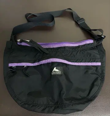 GREGORY 숄더백 블랙/보라색